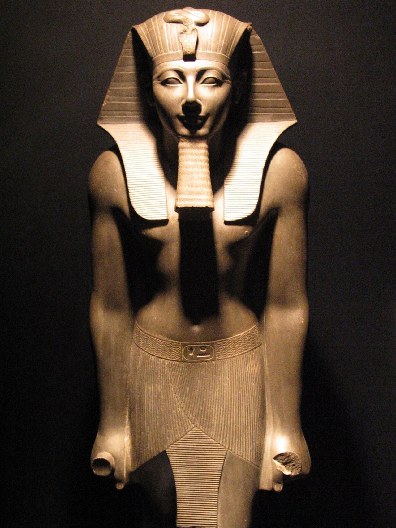 Granite statue portrait of Pharaoh Thutmose III, ruler of Egypt's 18th dynasty.